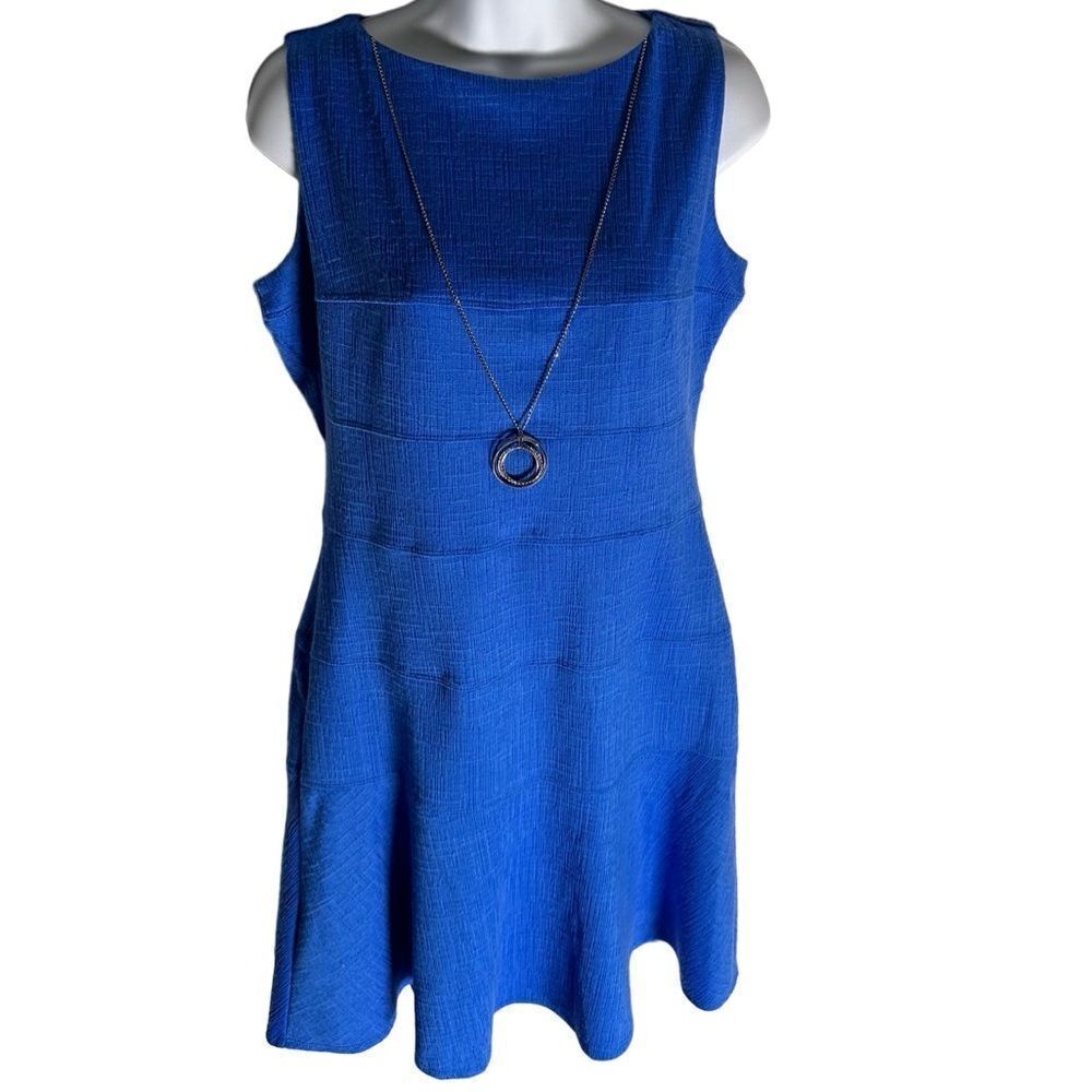 En Focus Royal Blue Skater Dress with built in Necklace Woman’s size 8